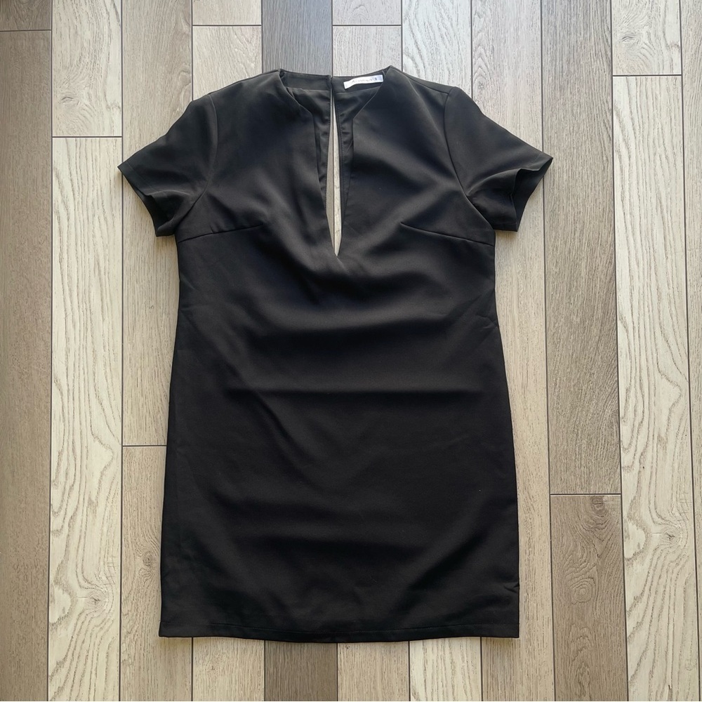 AmyEnjoyLife Elegant Black Dress